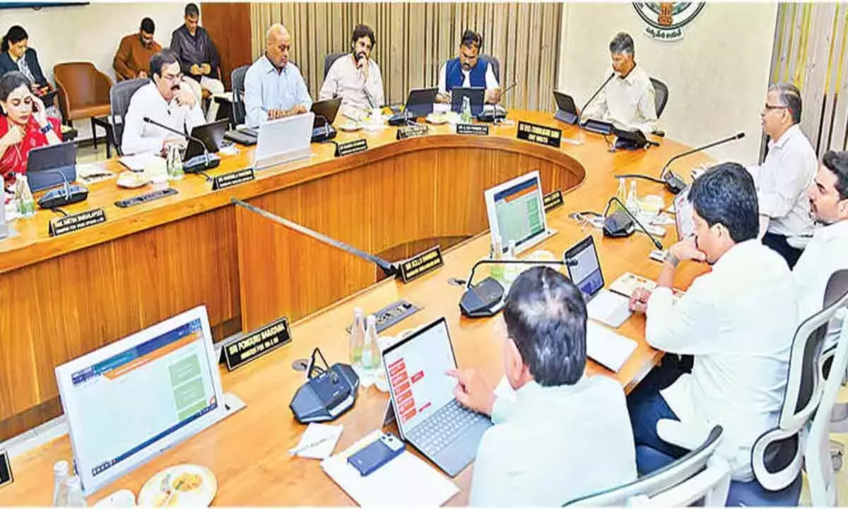 Andhra: AP कैबिनेट ने 34,000 करोड़ रुपये के निवेश को मंज़ूरी दी