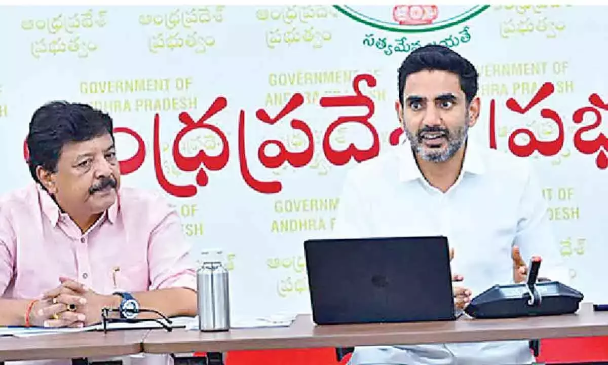 Andhra: लोकेश ने निवेश और नौकरियों के लिए फास्ट-ट्रैक पोर्टल का आदेश दिया