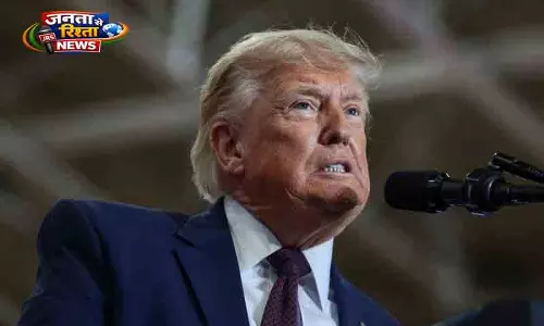 Iran विवाद में सीनेट ने युद्ध अधिकार प्रस्ताव मंज़ूर किया Iran विवाद में सीनेट ने युद्ध अधिकार प्रस्ताव मंज़ूर किया