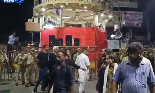 मुहर्रम जुलूस को लेकर मुजफ्फरनगर में हाई अलर्ट, सुरक्षा के रहे कड़े इंतजाम मुहर्रम जुलूस को लेकर मुजफ्फरनगर में हाई अलर्ट, सुरक्षा के रहे कड़े इंतजाम