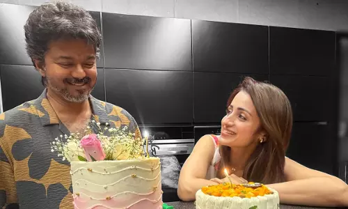 तृषा ने मुख्यमंत्री विजय को जन्मदिन की बधाई दी, अफवाहों पर लगा विराम तृषा ने मुख्यमंत्री विजय को जन्मदिन की बधाई दी, अफवाहों पर लगा विराम