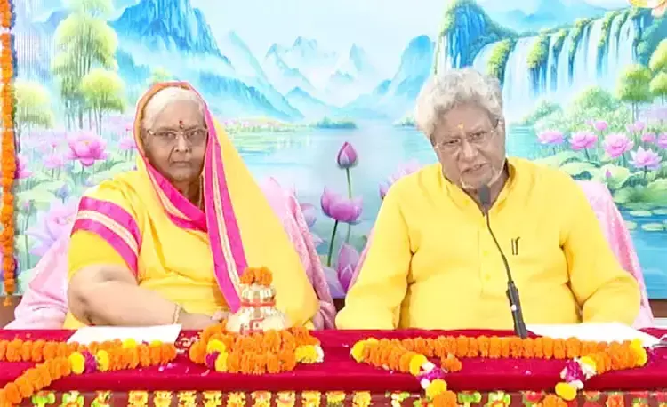 Haridwar: श्यामपुर फ्लाईओवर पर भीषण सड़क हादसा, दादा-दादी समेत मासूम की मौत Haridwar: श्यामपुर फ्लाईओवर पर भीषण सड़क हादसा, दादा-दादी समेत मासूम की मौत