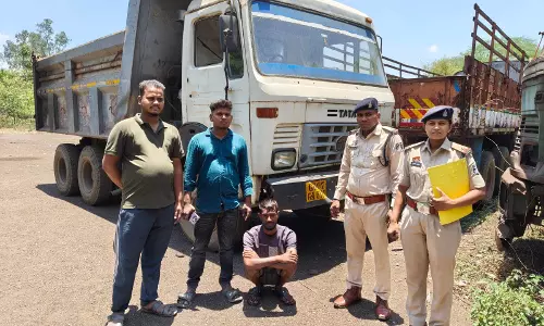 उरला से ट्रक चुराने वाला चोर गिरफ्तार उरला से ट्रक चुराने वाला चोर गिरफ्तार