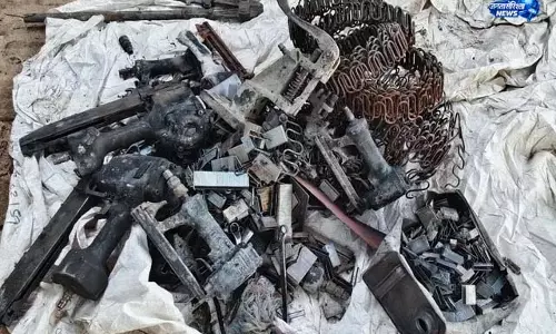 आग से 20 लाख रुपये का नुकसान आग से 20 लाख रुपये का नुकसान