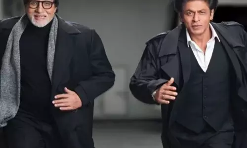 Big B और शाहरुख खान की खास बॉन्डिंग Big B और शाहरुख खान की खास बॉन्डिंग