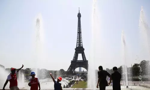 France में लगभग 80 वर्षों में सबसे गर्म रात दर्ज की गई France में लगभग 80 वर्षों में सबसे गर्म रात दर्ज की गई