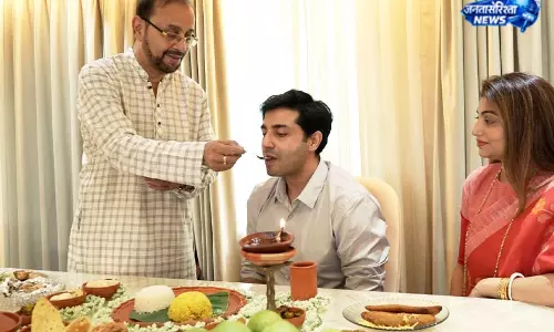 पूर्व TMC विधायक अतिन घोष मुश्किल में पूर्व TMC विधायक अतिन घोष मुश्किल में