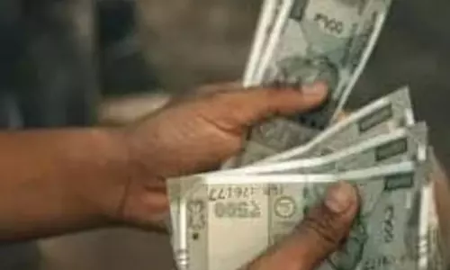 1 lakh. की रिश्वत लेते मंडी सचिव गिरफ्तार 1 lakh. की रिश्वत लेते मंडी सचिव गिरफ्तार