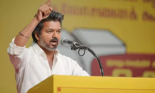 gold  की अंगूठी योजना को लेकर चर्चा में Thalapathy Vijay