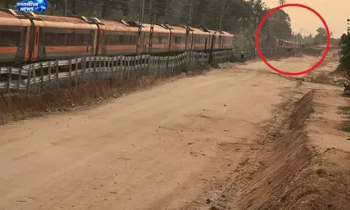 वंदे भारत ट्रेनों के आमने-सामने आने से हड़कंप