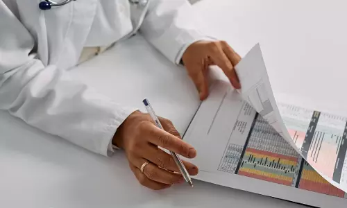 घर में medical bills रखने की गलती से बढ़ सकता है तनाव और परेशानी