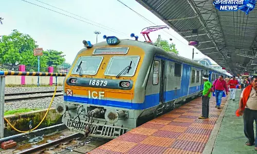 ललितपुर यार्ड रिमॉडलिंग के चलते छत्तीसगढ़ एक्सप्रेस का बदला मार्ग ललितपुर यार्ड रिमॉडलिंग के चलते छत्तीसगढ़ एक्सप्रेस का बदला मार्ग