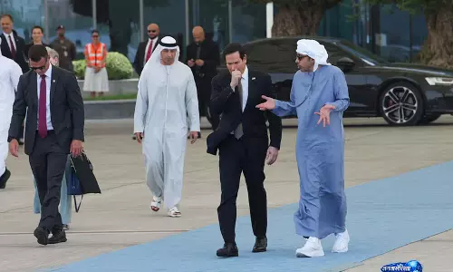 रूबियो ने ईरान के हमलों के बीच UAE को उसकी लीडरशिप और बेमिसाल समर्थन के लिए धन्यवाद दिया रूबियो ने ईरान के हमलों के बीच UAE को उसकी लीडरशिप और बेमिसाल समर्थन के लिए धन्यवाद दिया