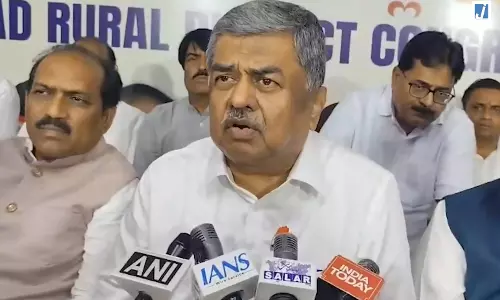 क्षेत्रीय दलों को खत्म करने में जुटी है भाजपा: केपीसीसी अध्यक्ष बी.के. हरिप्रसाद क्षेत्रीय दलों को खत्म करने में जुटी है भाजपा: केपीसीसी अध्यक्ष बी.के. हरिप्रसाद
