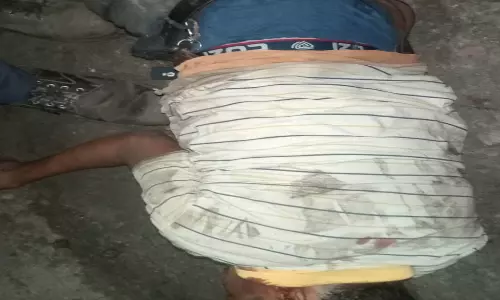उरला में RR इस्पात परिसर में दर्दनाक हादसा, ट्रैक्टर से दबकर युवक की मौत उरला में RR इस्पात परिसर में दर्दनाक हादसा, ट्रैक्टर से दबकर युवक की मौत