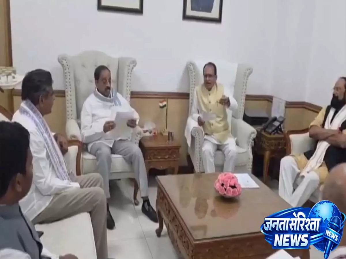 Telangana: खरीफ सीजन में खाद संकट से बचने की तैयारी, तेलंगाना ने केंद्र से मांगा सहयोग Telangana: खरीफ सीजन में खाद संकट से बचने की तैयारी, तेलंगाना ने केंद्र से मांगा सहयोग