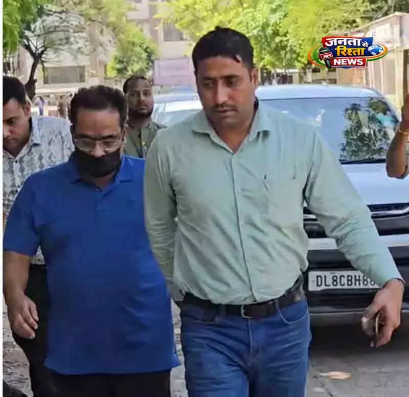 Chandigarh IAS पंकज अग्रवाल निलंबित, कई मामलों में विवाद Chandigarh IAS पंकज अग्रवाल निलंबित, कई मामलों में विवाद