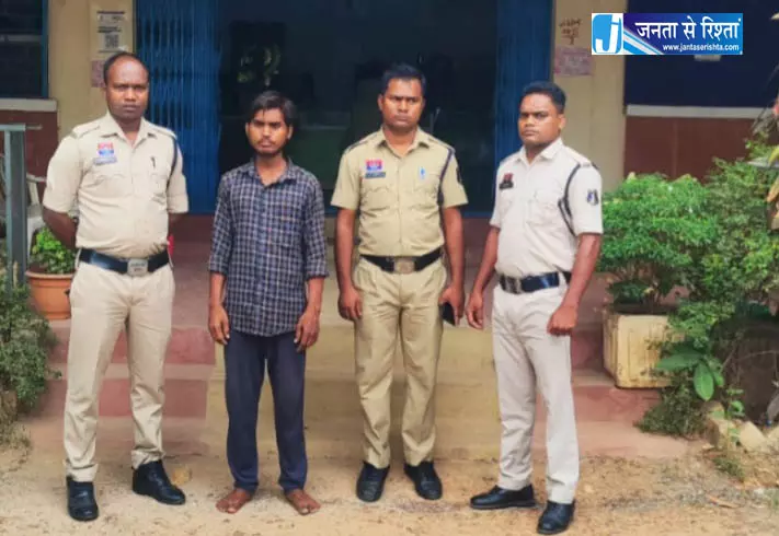 ईलाज के लिए पत्नी ने पैसे की मांग की तो पति ने मार डाला, हथौड़ी बरामद ईलाज के लिए पत्नी ने पैसे की मांग की तो पति ने मार डाला, हथौड़ी बरामद