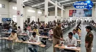 मुजफ्फरपुर: सिपाही भर्ती परीक्षा में हजारों अभ्यर्थी शामिल मुजफ्फरपुर: सिपाही भर्ती परीक्षा में हजारों अभ्यर्थी शामिल