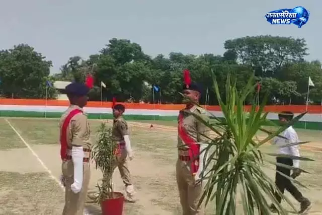 ट्रेनिंग पूरी, जवानों में भावनाओं का सैलाब ट्रेनिंग पूरी, जवानों में भावनाओं का सैलाब