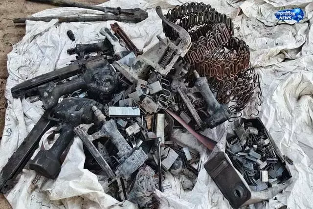 आग से 20 लाख रुपये का नुकसान आग से 20 लाख रुपये का नुकसान