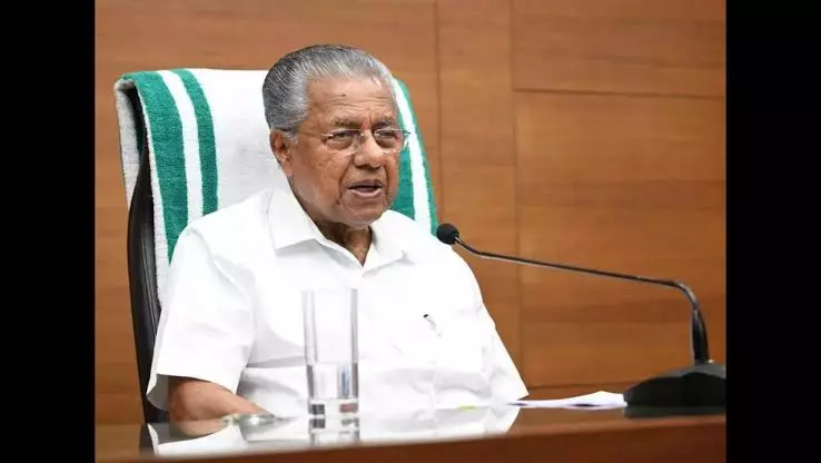 kerala: पिनाराई पर बयान: 10 साल बाद मानवीय भावना जागने का दावा