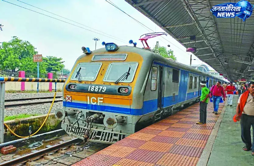 निपनिया–भाटापारा सेक्शन में RUB निर्माण कार्य, कई ट्रेनों का संचालन प्रभावित निपनिया–भाटापारा सेक्शन में RUB निर्माण कार्य, कई ट्रेनों का संचालन प्रभावित