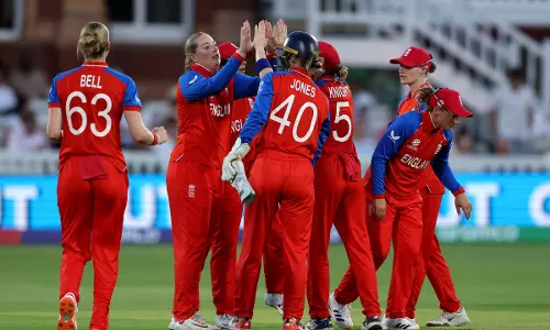 Womens T20 WC: वेस्ट इंडीज को हराकर इंग्लैंड ने सेमीफाइनल में जगह बनाई
