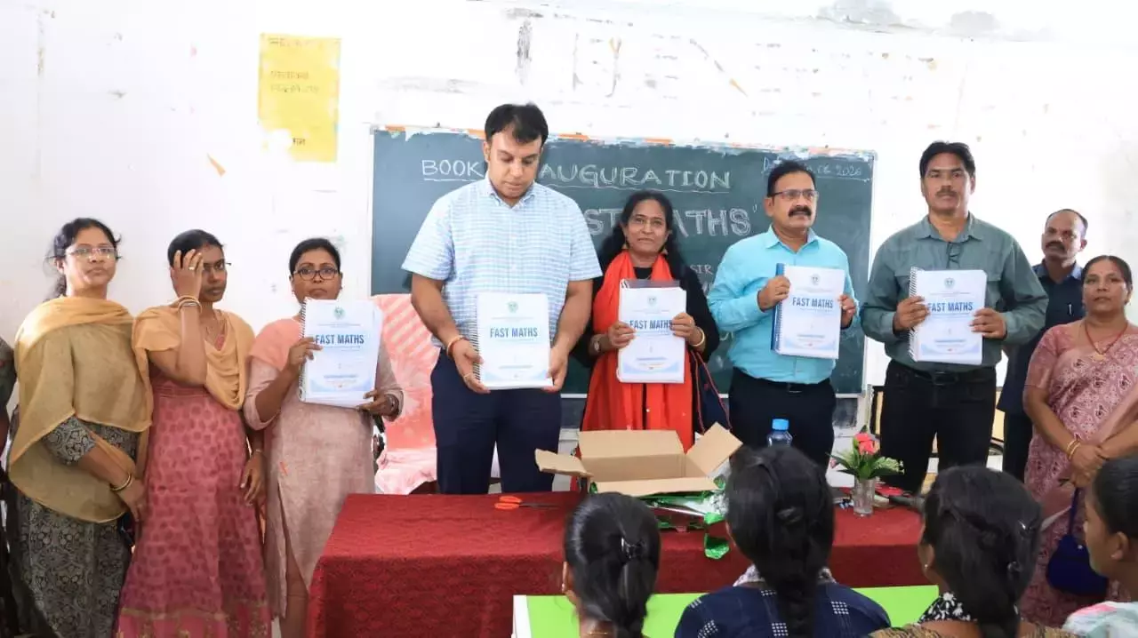 Telangana: जनगांव के कलेक्टर ने गणित सीखने को आसान बनाने के लिए एक किताब लॉन्च की