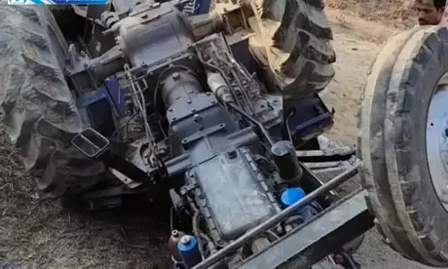 ट्रैक्टर पलटने से युवक की मौत, कोरबा की घटना