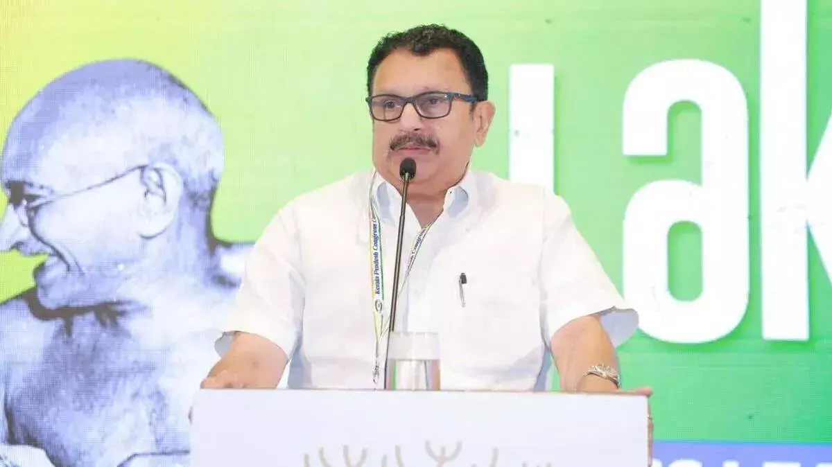 Health Minister: कर्मचारियों के हर सवाल का जवाब देना मंत्री का काम नहीं
