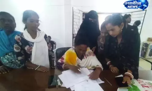मुख्यमंत्री योजना के तहत दस्तावेज जांच