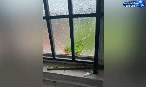 Kannur : बरनासरी मुहिउद्दीन जुमा मस्जिद पर पत्थरबाजी, मदरसे की खिड़कियां टूटीं