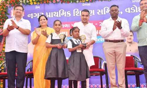 Gujarat में 1,354 छात्रों का निजी से सरकारी स्कूलों में स्थानांतरण: हर्ष संघवी