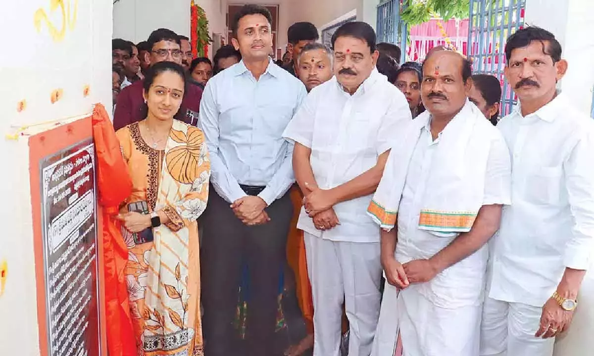 Andhra: कोथाचेरुवु में नए DEO कार्यालय का उद्घाटन किया गया