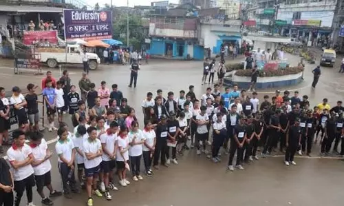 Nagaland: नशा मुक्त भारत अभियान के तहत मोकोकचुंग में वॉकथॉन का आयोजन किया
