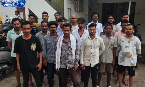 रायपुर में एंटी क्राइम और साइबर यूनिट का बड़ा अभियान, अवैध शराब बरामद