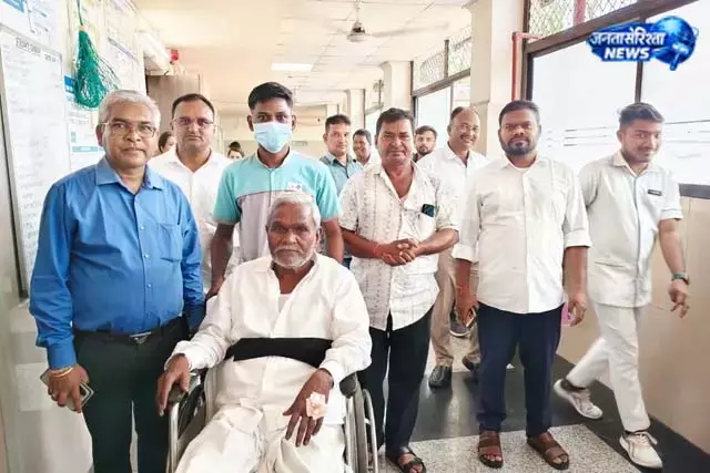 पूर्व मुख्यमंत्री चंपाई सोरेन का टीएमएच में इलाज पूर्व मुख्यमंत्री चंपाई सोरेन का टीएमएच में इलाज
