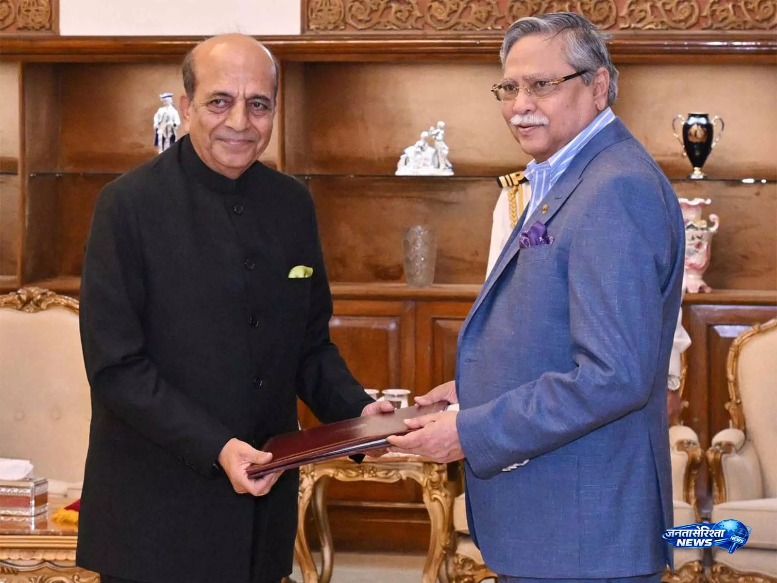 भारतीय उच्चायुक्त दिनेश त्रिवेदी ने Bangladesh के राष्ट्रपति को प्रस्तुत किए परिचय पत्र भारतीय उच्चायुक्त दिनेश त्रिवेदी ने Bangladesh के राष्ट्रपति को प्रस्तुत किए परिचय पत्र