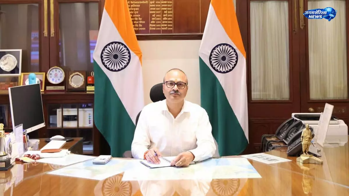पश्चिम रेलवे: महाप्रबंधक ने मुंबई-दिल्ली 160 किमी प्रति घंटे परियोजना की समीक्षा की पश्चिम रेलवे: महाप्रबंधक ने मुंबई-दिल्ली 160 किमी प्रति घंटे परियोजना की समीक्षा की