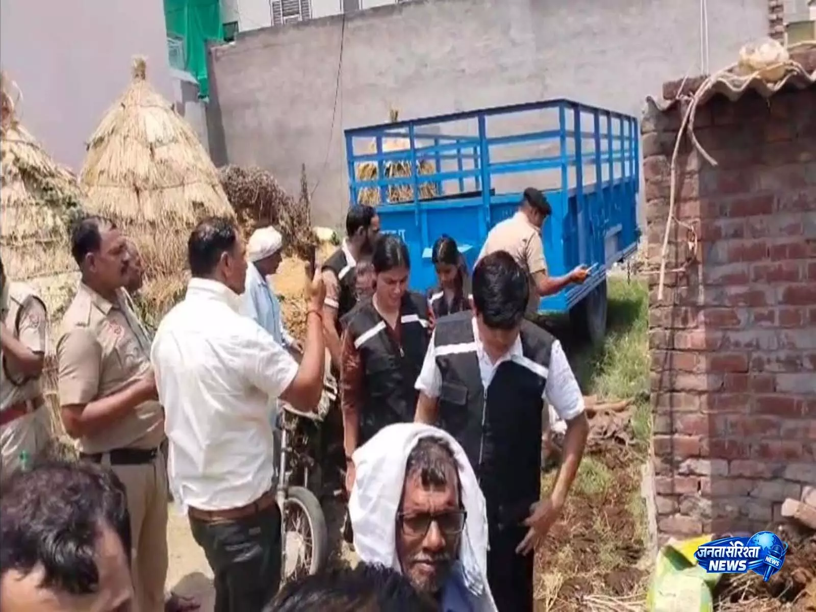 Karnal में जमीन विवाद में दर्दनाक वारदात, पोते ने दादा की गोली मारकर की हत्या Karnal में जमीन विवाद में दर्दनाक वारदात, पोते ने दादा की गोली मारकर की हत्या
