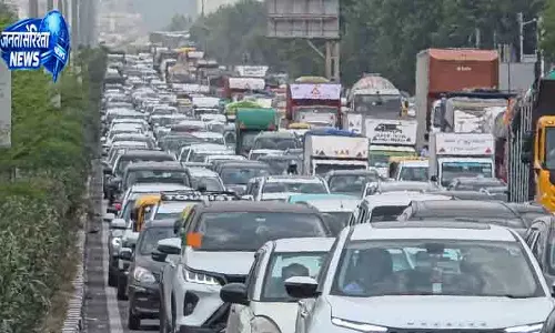 Delhi-गुरुग्राम एक्सप्रेसवे पर 4 किमी लंबा जाम