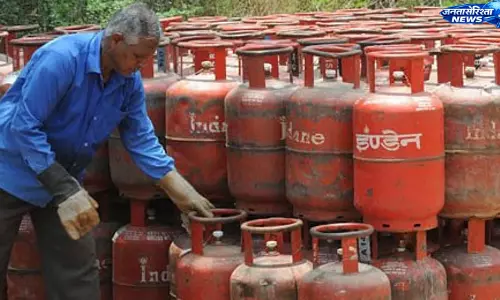कमर्शियल LPG पर लगी पाबंदियां पूरी तरह खत्म, होटल-रेस्टोरेंट इंडस्ट्री को राहत