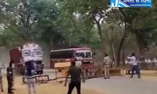 ट्रक ने मासूम को कुचलने के बाद पुलिस टीम को भी रौंदने की कोशिश की