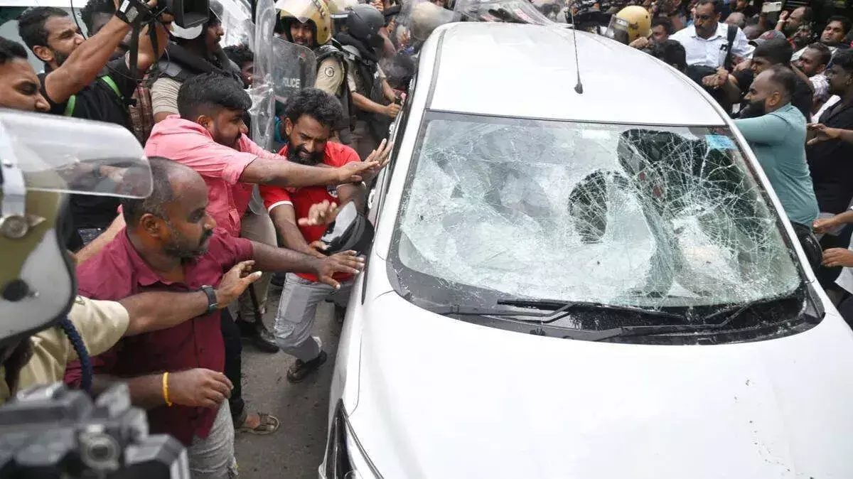 ED हमला केस: नौवें आरोपी की जमानत पर घमासान, पुलिस ने सरकारी वकील को घेरा