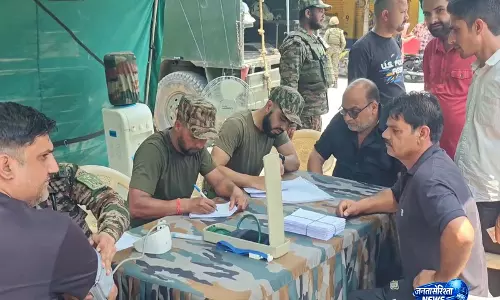 Ramban में अशूरा पर भारतीय सेना का मुफ्त मेडिकल कैंप, स्थानीय लोगों ने की सराहना