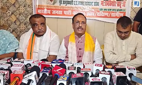 संविधान हत्या दिवस पर बोले दिनेश शर्मा, ‘संविधान के खिलाफ जाने वालों का करेंगे विरोध’