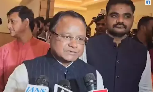 राज्य फिल्म पुरस्कार समारोह में शामिल हुए मुख्यमंत्री मोहन चरण माझी, कलाकारों को दी बधाई