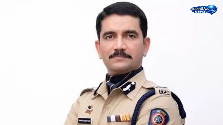 IPS अधिकारी विश्वास नांगारे पाटिल के भाषण पर विवाद, कांग्रेस ने जांच और स्पष्टता की मांग की IPS अधिकारी विश्वास नांगारे पाटिल के भाषण पर विवाद, कांग्रेस ने जांच और स्पष्टता की मांग की