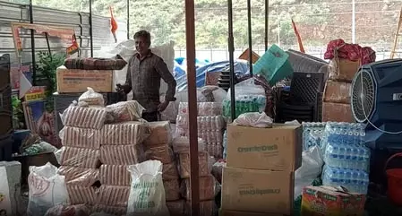 अमरनाथ यात्रा की तैयारियां आखिरी चरण में, श्रद्धालुओं की सेवा के लिए देशभर से पहुंच रहे सेवा संगठन अमरनाथ यात्रा की तैयारियां आखिरी चरण में, श्रद्धालुओं की सेवा के लिए देशभर से पहुंच रहे सेवा संगठन